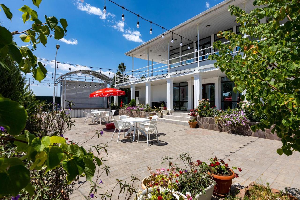 La Dolce Vita Resort Kapszagaj Zewnętrze zdjęcie