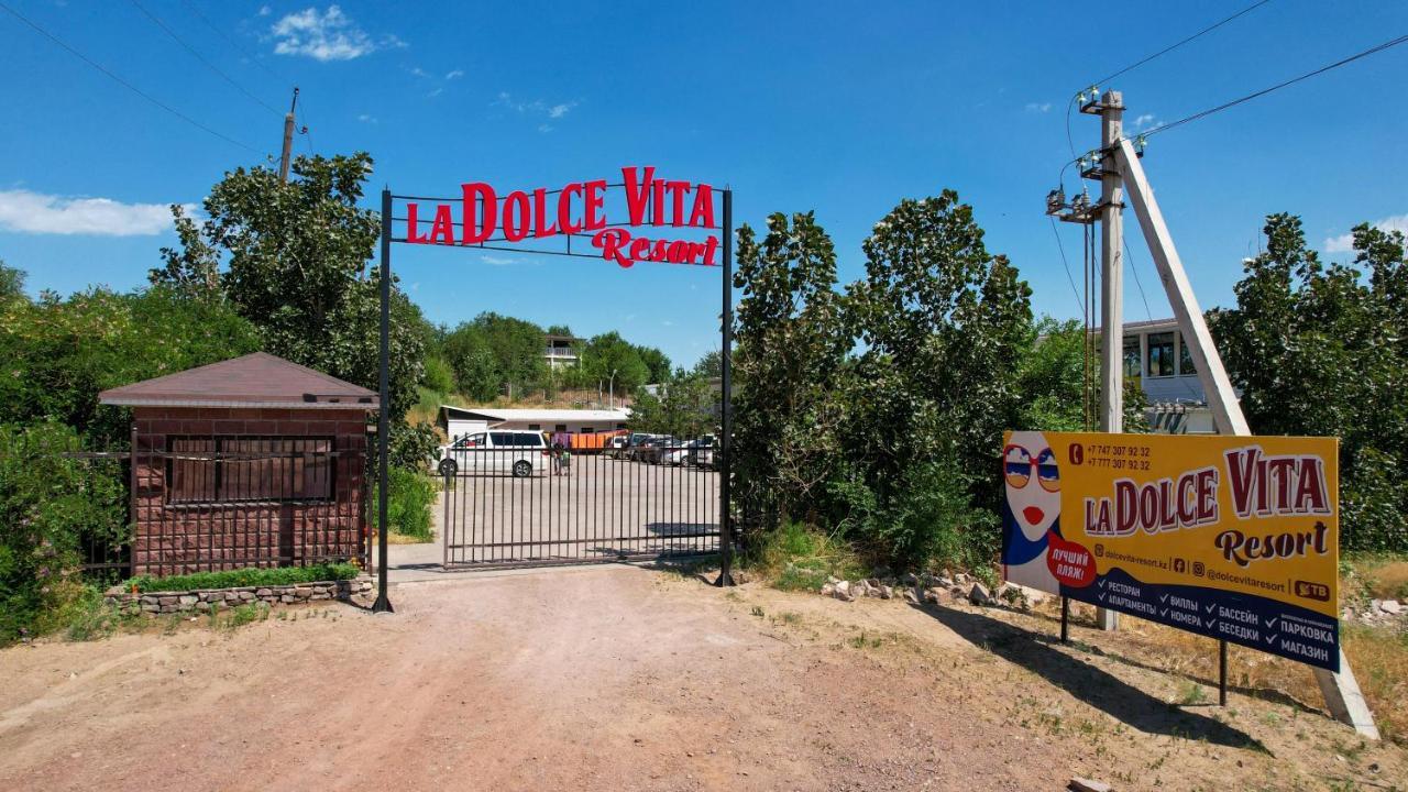 La Dolce Vita Resort Kapszagaj Zewnętrze zdjęcie