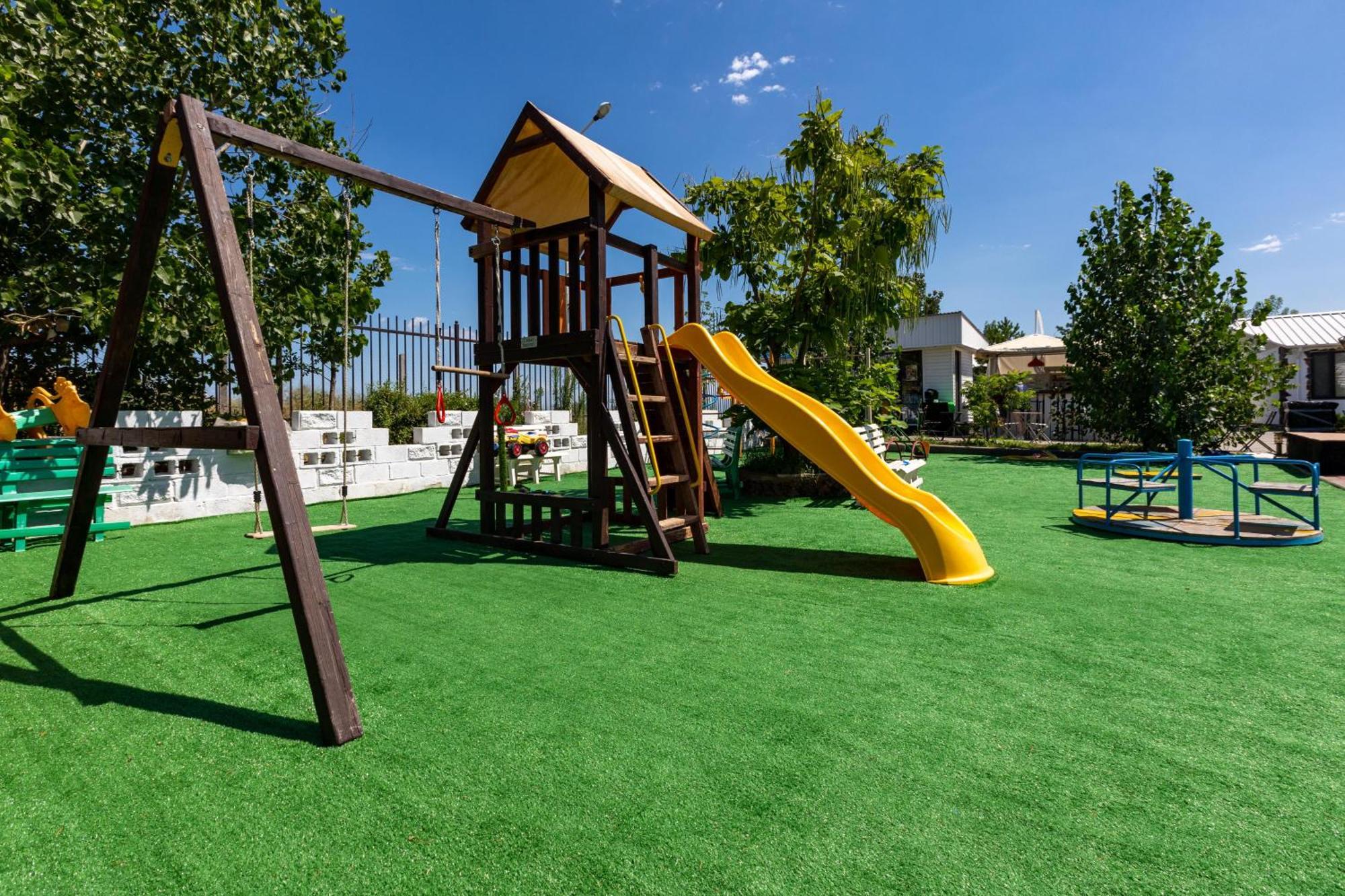 La Dolce Vita Resort Kapszagaj Zewnętrze zdjęcie